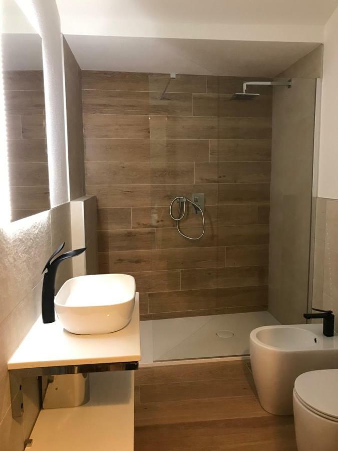 Verona Apartments & Rooms מראה חיצוני תמונה