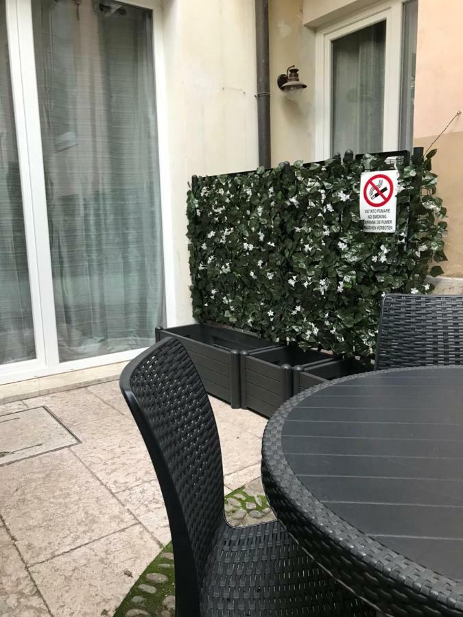 Verona Apartments & Rooms מראה חיצוני תמונה